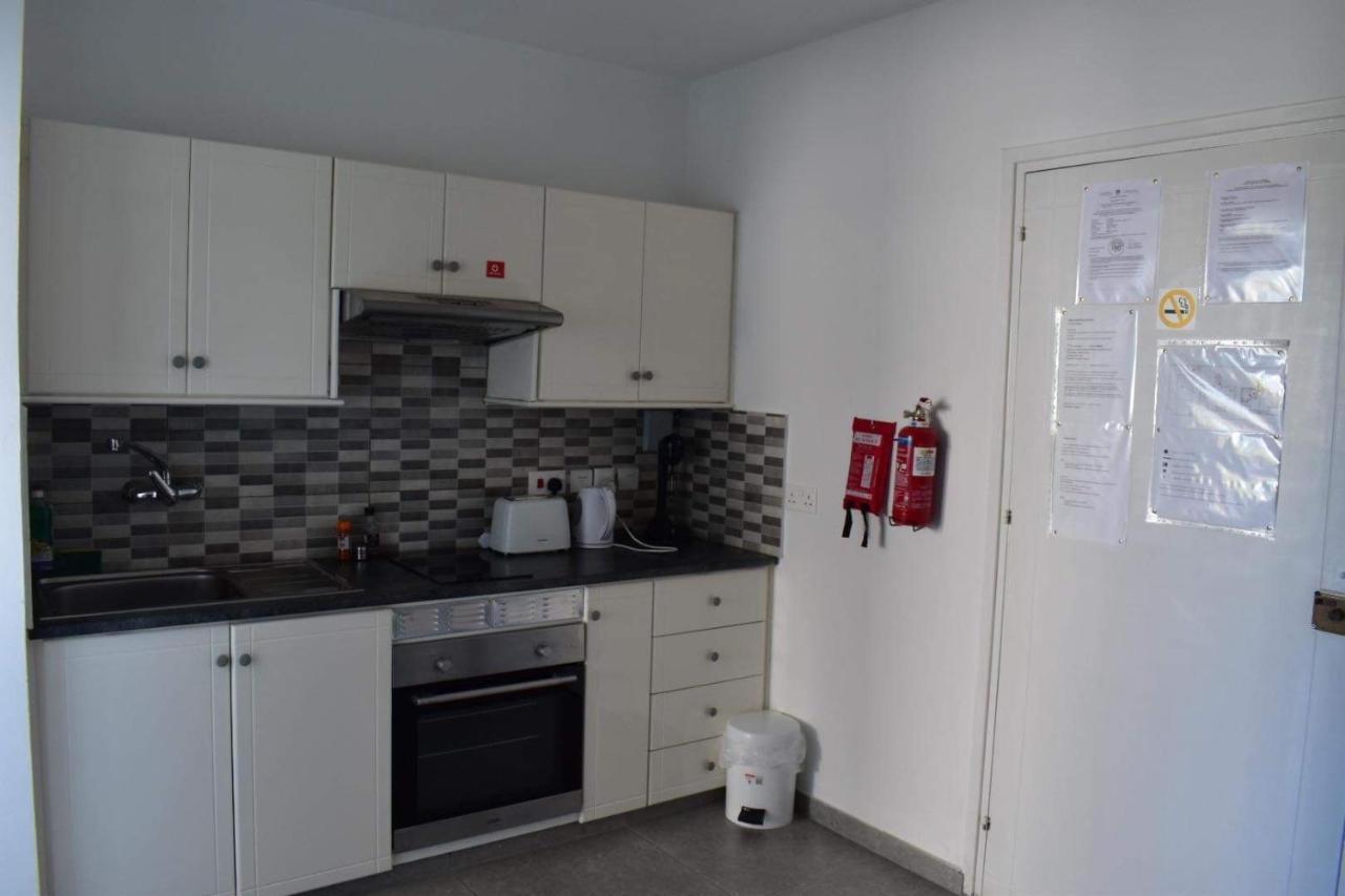 Maria Holiday Apartments Protaras Extérieur photo