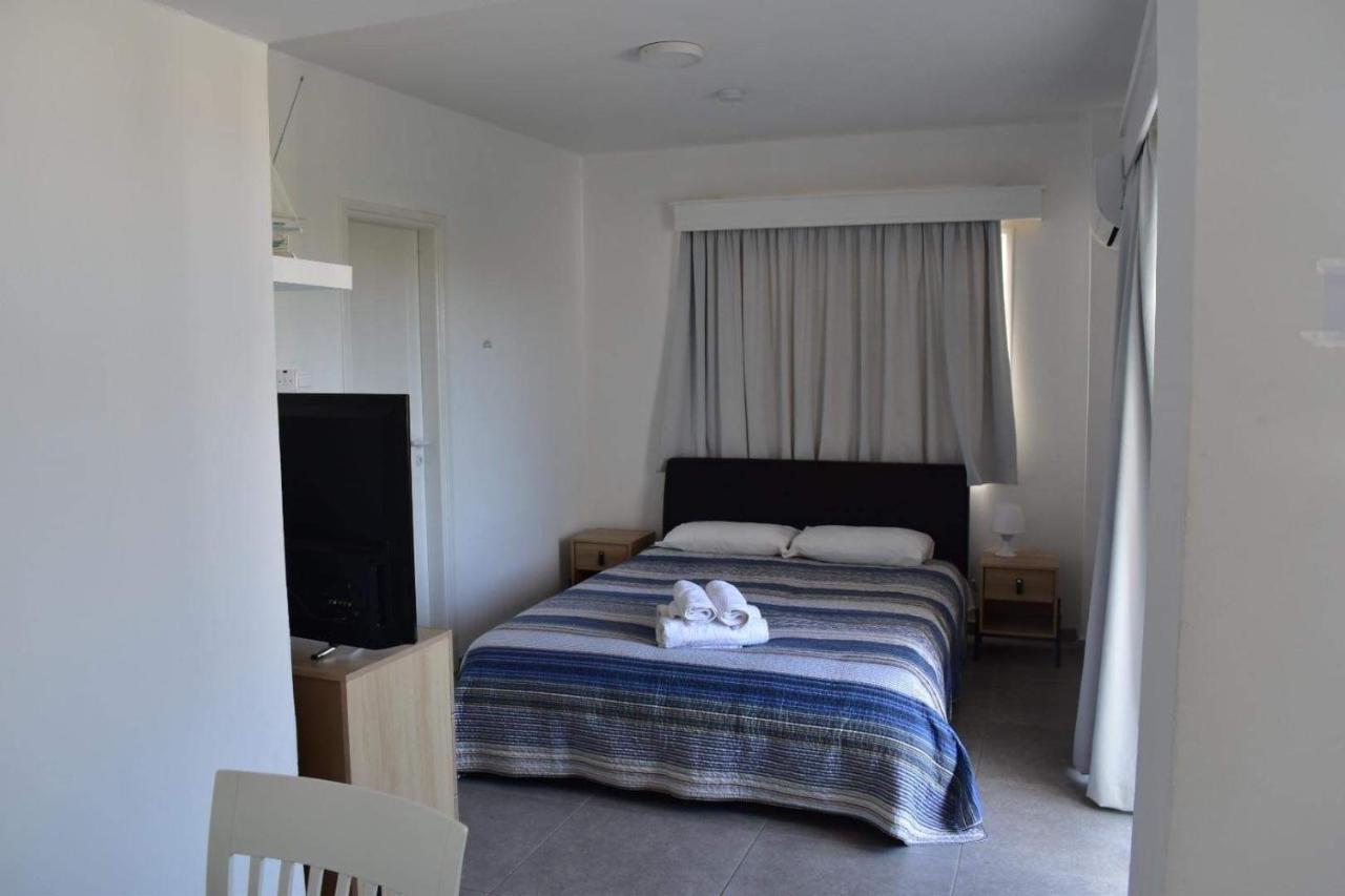 Maria Holiday Apartments Protaras Extérieur photo